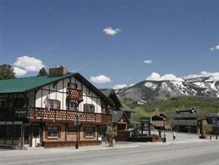 Alpiner Lodge 斯廷博特斯普林斯 外观 照片